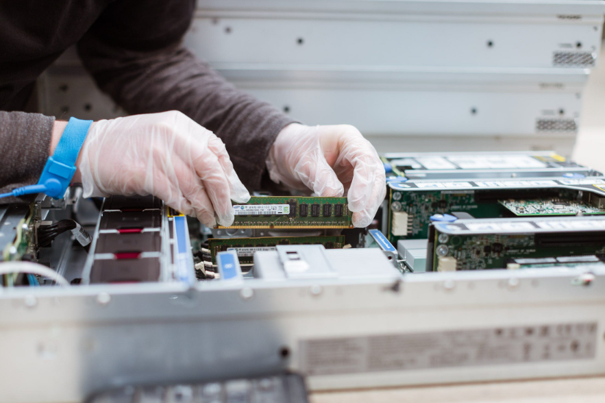 A Comprehensive Look at Server Hardware